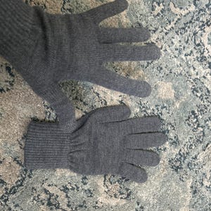 Black Gloves for Men Pure Merino Wool Knitted Hand Gloves Soft