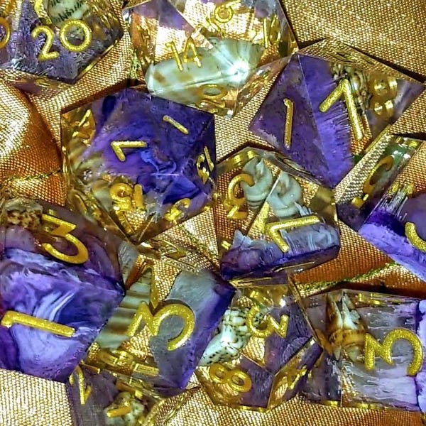 Dragon Claw With D20 Necklace, D20 Dice Necklace, D20 Pendant, Dungeons