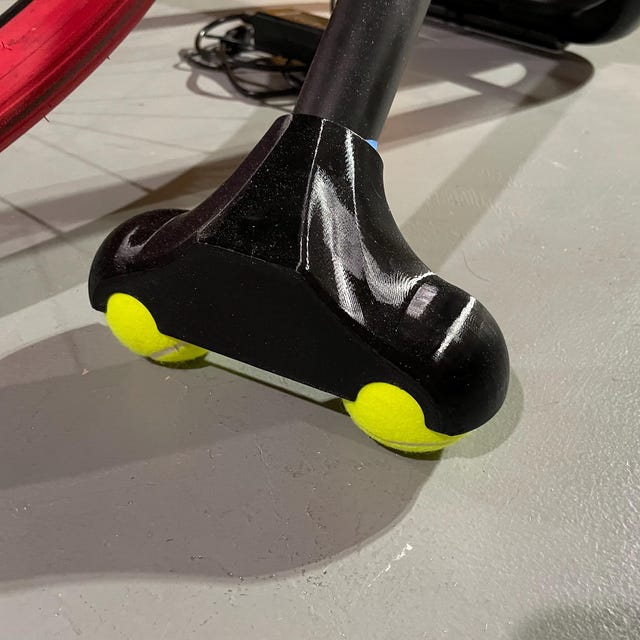 Elite Direto Rocker Feet Adapter: Stability Enhancement