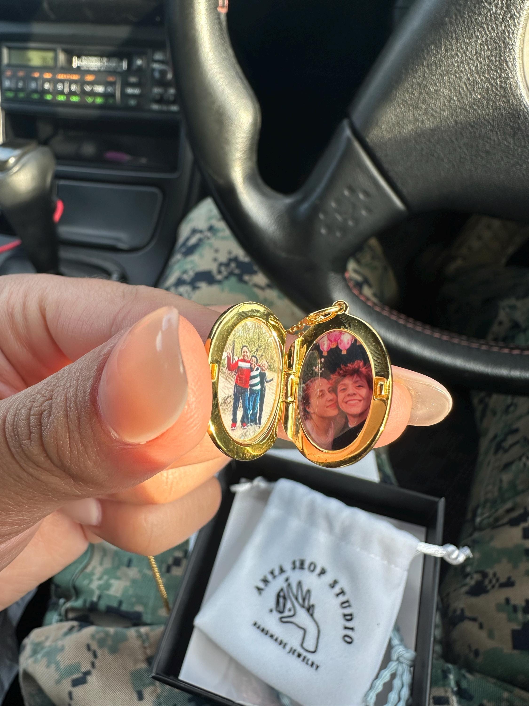 Medaillon-Halskette mit Foto, ovale Halskette mit Gravur, Foto-Halskette in Gold, Gedenkschmuck, Jubiläumsgeschenk, Geschenk für Mama, Muttertagsgeschenk