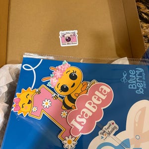 Jazmin added a photo of their purchase