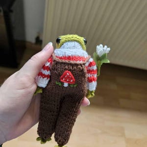 Sarah added a photo of their purchase