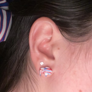 Lexi added a photo of their purchase