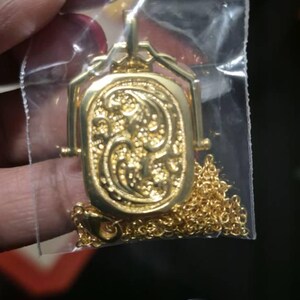 Caro added a photo of their purchase