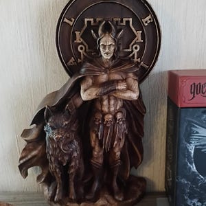 ベリアル像：木製の悪魔的オカルト装飾 - Etsy 日本