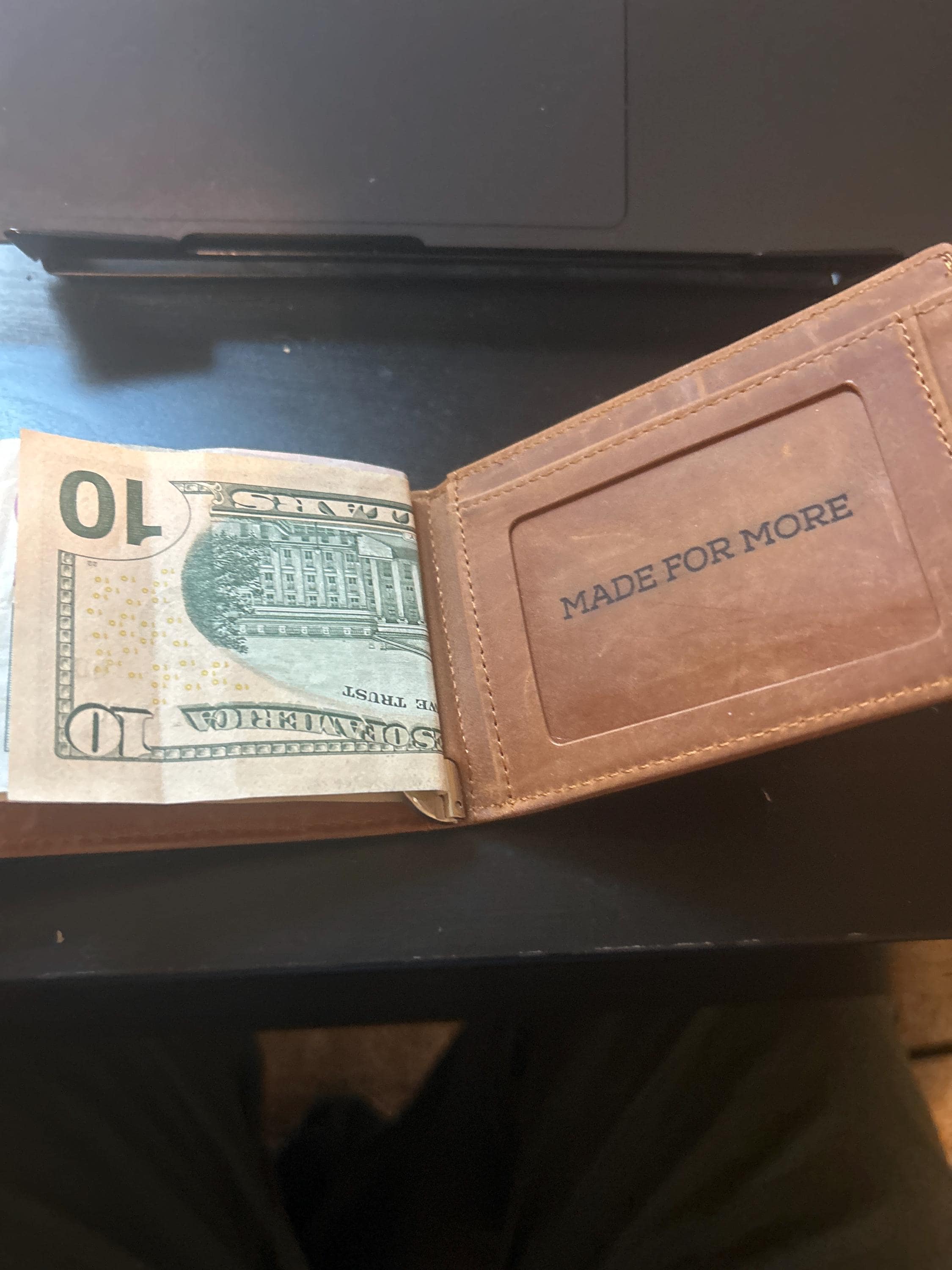 Minimalist AirTag Case for Wallet | Apple Airtag Leather Wallet | Bifold Leather Wallet with Money Clip | Front Pocket Wallet w Money Clip