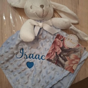 Lydie added a photo of their purchase