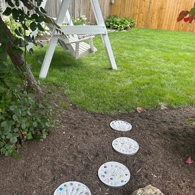 Baby footprint garden best sale stone