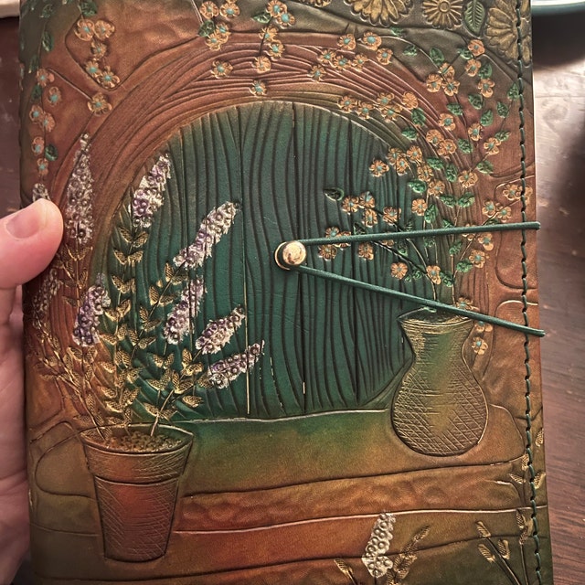 Hobbit and Woodland Door Travelers' Notebooks – ElrohirLeather