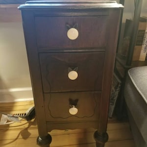 Lot De 4 Boutons De Tiroir En Fonte D'abeille Pour Placards De Cuisine | Finition Style Antique | Charme Vintage Et Fonctionnalité Moderne | 6 Cm De