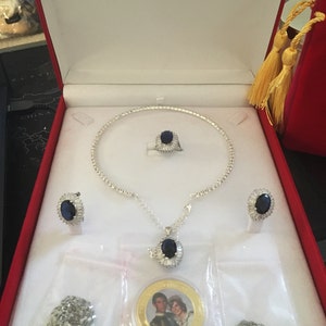 Princess Diana Sapphire and Diamond Jewelry Set Royal Memorabilia ...