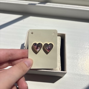 Taylor added a photo of their purchase
