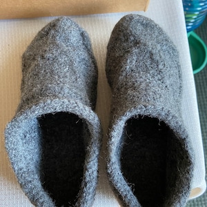 PDF Mens Loafer Slipper Felted Wool Knitting Pattern - Etsy