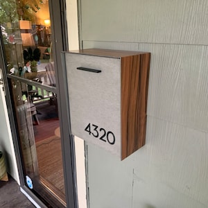 Jen added a photo of their purchase