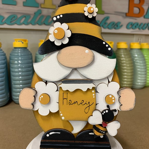 Bee Gnome SVG File | Laser Cut File | Glowforge | Standing Bee Gnome ...