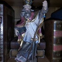Crocifisso Parete San Benedetto Da Norcia – Legno Di Faggio, Cm 24x12, Medaglia Inclusa, Artigianato Italiano