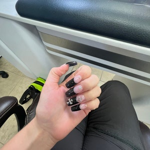 alexis added a photo of their purchase