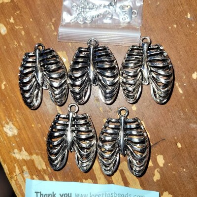 BULK 10 Anatomically Correct Silver Rib Cage Charms SC5805 - Etsy