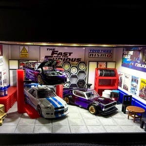 1/64 Scale Lighted Fast & Furious Themed Garage Diorama