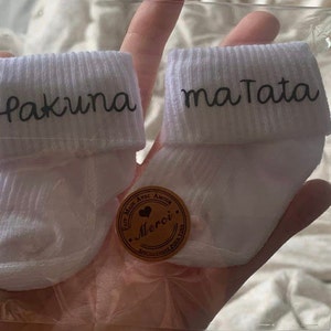 Chaussettes personnalisées annonce grossesse etc - Fait main avec ♥︎ -  Taille unique