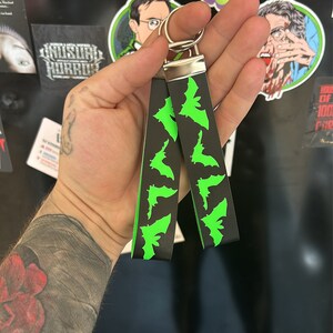 Ross added a photo of their purchase