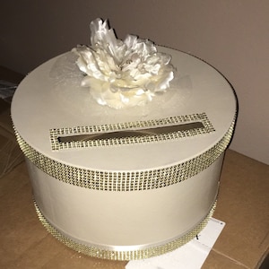 Clari added a photo of their purchase