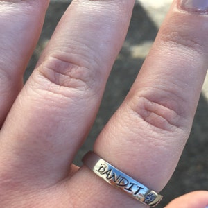pet name ring