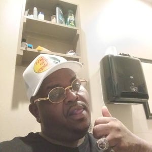 Sadaris added a photo of their purchase