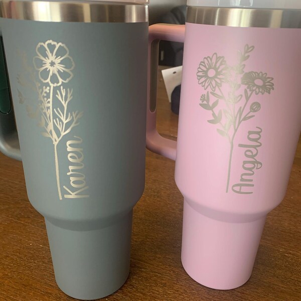 Gift For Bestie Unbreakable Bond Of Coworkers Who Put Up With - Gifts For Colleagues, Besties - Personalized Tumbler Designed By Distributor_Explanatory Gift For Colleagues
