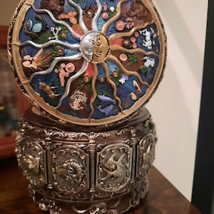 Faten added a photo of their purchase
