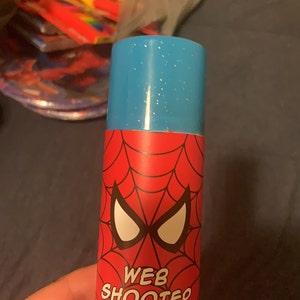 Silly string spiderman web shooter