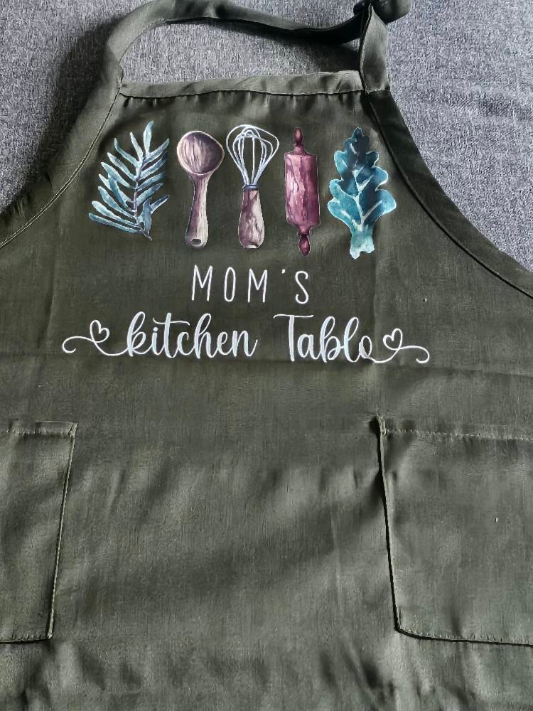 Personalized Apron for Women, Custom Mother&#39;s Day Gift, Kitchen Apron for Grandmother, Personalized Gift for Mom, Custom Printed Apron