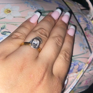 Dee added a photo of their purchase