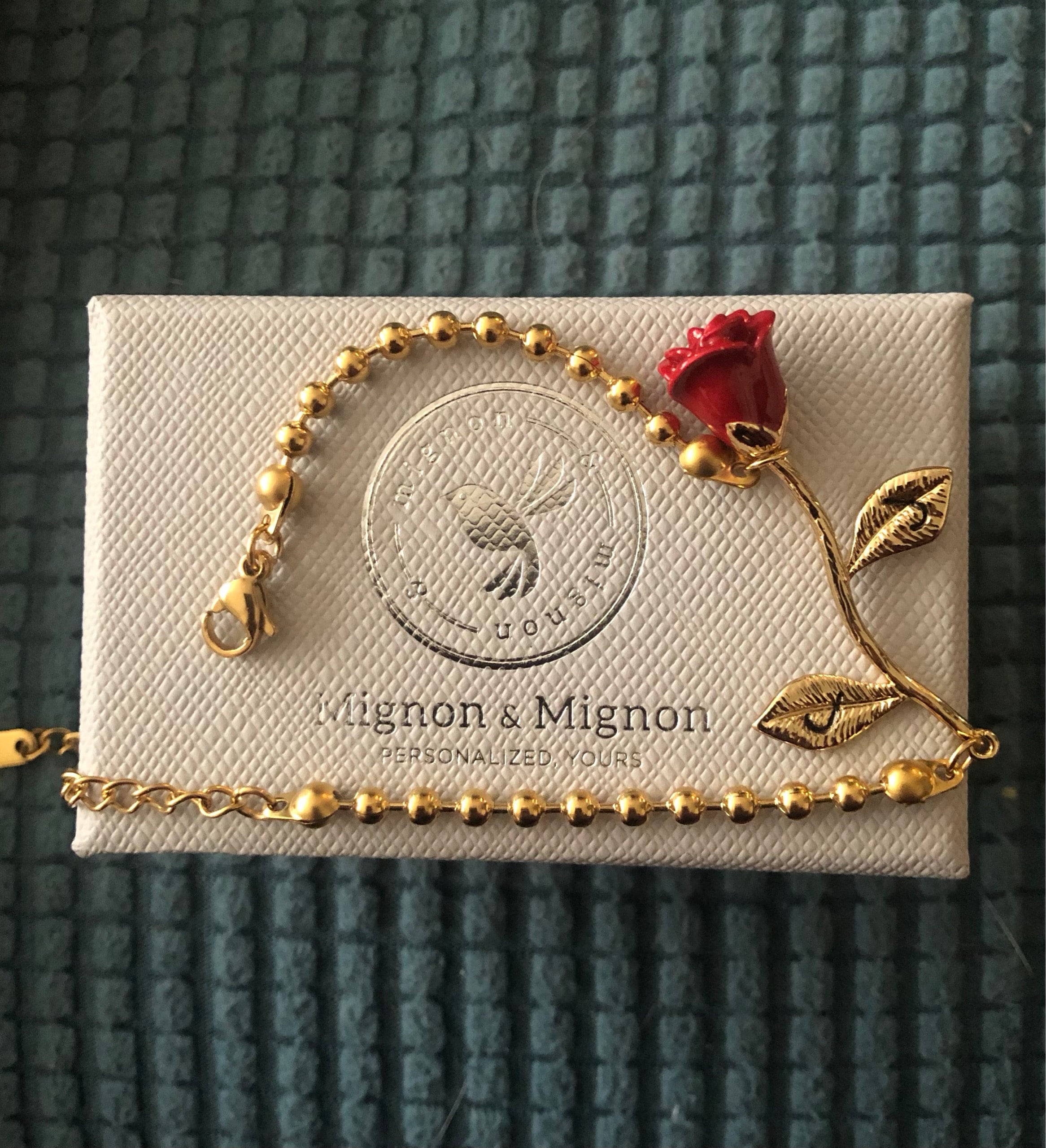 Personalized Beauty and the Beast Wedding Rose Petal Charm Bracelet Mother&#39;s Day Gift Jewelry Initial Bracelet Accessories For Mothers
