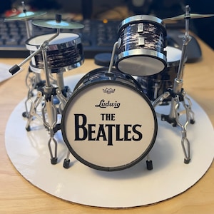 ミニチュア ビートルズ リンゴ・スター ドラム 1:12スケール – 音楽室