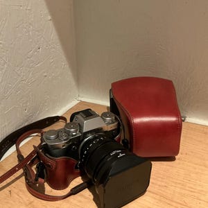 富士フイルム XT3用 ヴィンテージブラウンレザーカメラケース