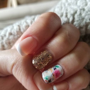 Mariana added a photo of their purchase