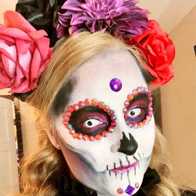 June Bloomy Frida Kahlo Blumenkrone – Burgunderrot Mit Schmetterling, Für Halloween & Mexikanische Partys