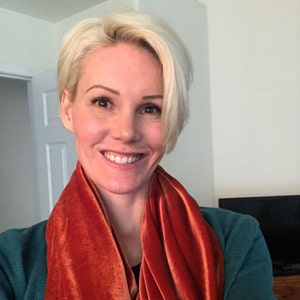 Buyer photo Lori Bell, who reviewed this item with the Etsy app for iPhone.