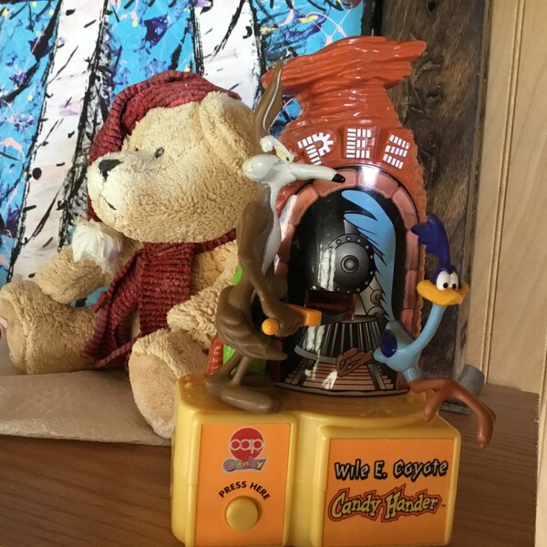 Vintage Fitz and Floyd Rabbit Figurine 