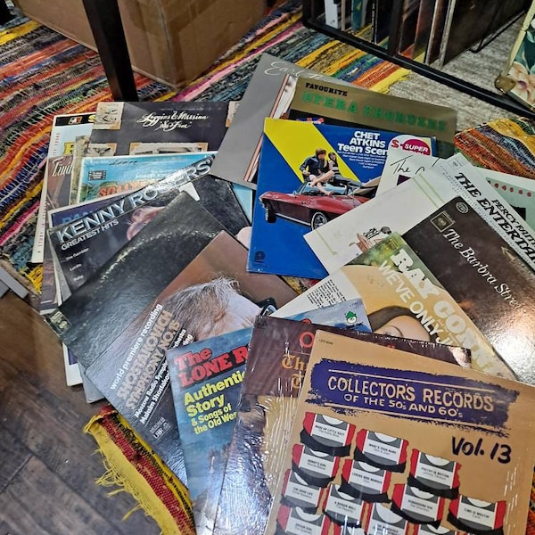Nice Lot of (20) RANDOM Lp's Records 12