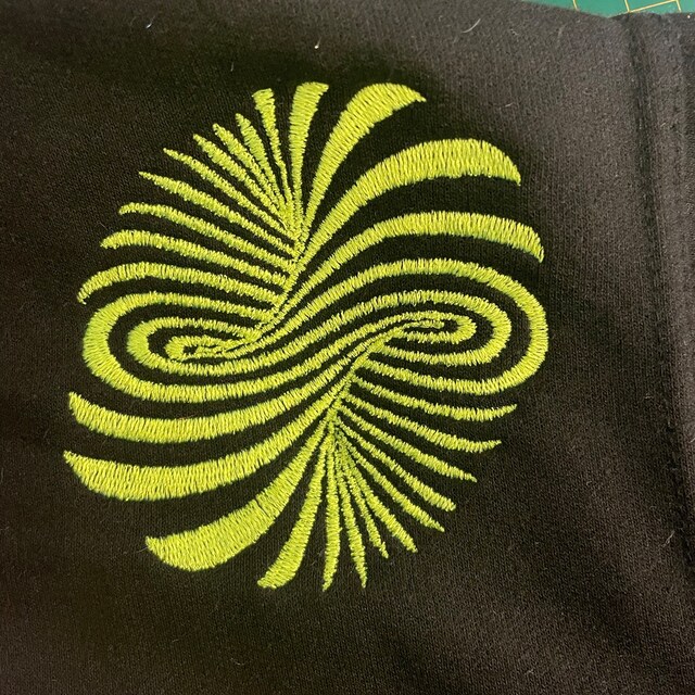 Optical Illusion Embroidery Design, Hypnotic 3D Tornado, Machine