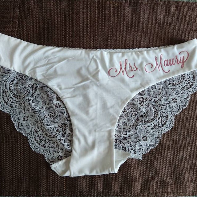 AWESOMETIVITY Bachelorette Bride Hipster Panties- India