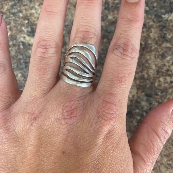 Antique Silver Long SEVEN PARALLEL Wave LINES Ring, Boho Minimalist ...