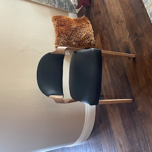 Tamara added a photo of their purchase