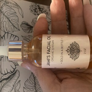 Sari added a photo of their purchase