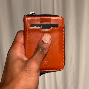  Vaultskin MAYFAIR Minimalist Leather Zipper Wallet