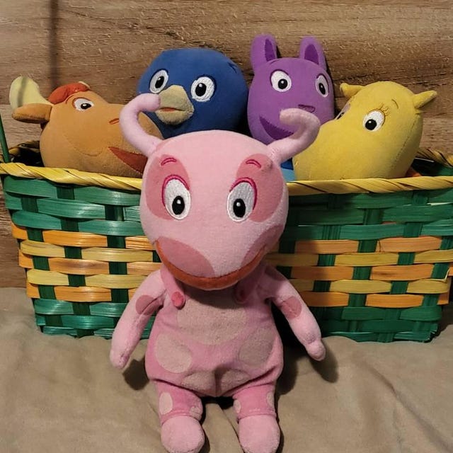 Fisher Price Uniqua Peluche LOTE 02 PELÚCIAS BACKYARDGANS, SENDO: 01 UNIQUA  PIRATA,