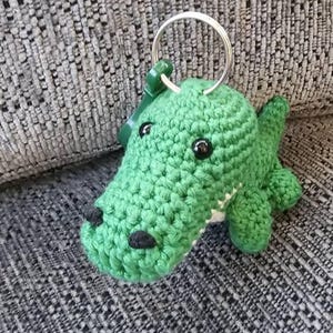 Crocodile Keychain Crochet Pattern, Alligator Mini Amigurumi