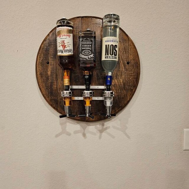 High-Quality Wall Mounted Liquor Dispenser Drinking 2 Head 30ml